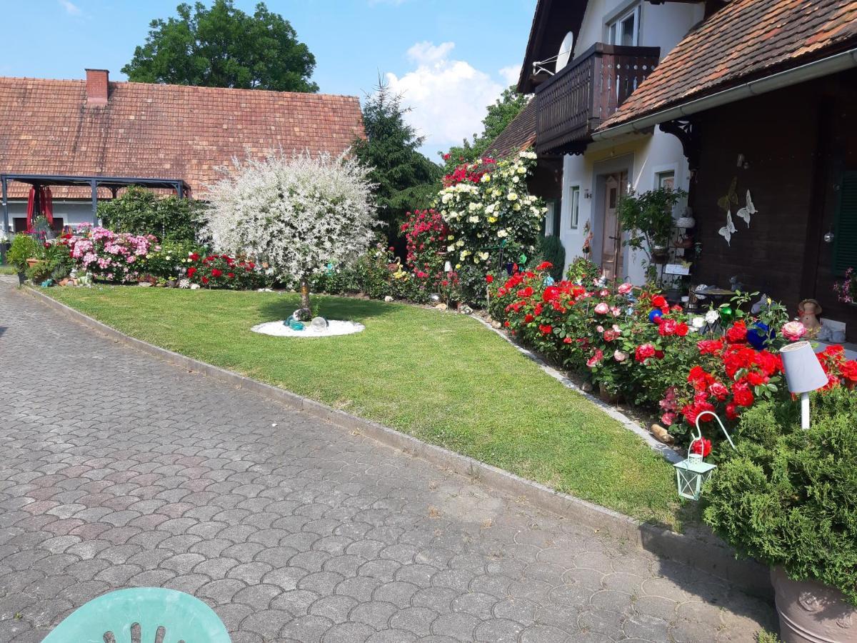 Gaestehaus Zur Schoenen Aussicht Hotel Wies Exterior foto